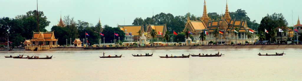 Cambodia,_Phnom_Penh,_Royal_Palace_as_seen_from_acros_Tonle_Sap_River
